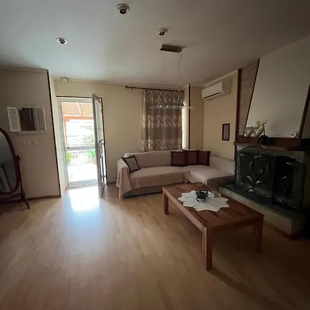 Lemon Tree * Agios Vlasios (Euboea)